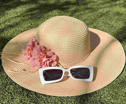 hat (1)